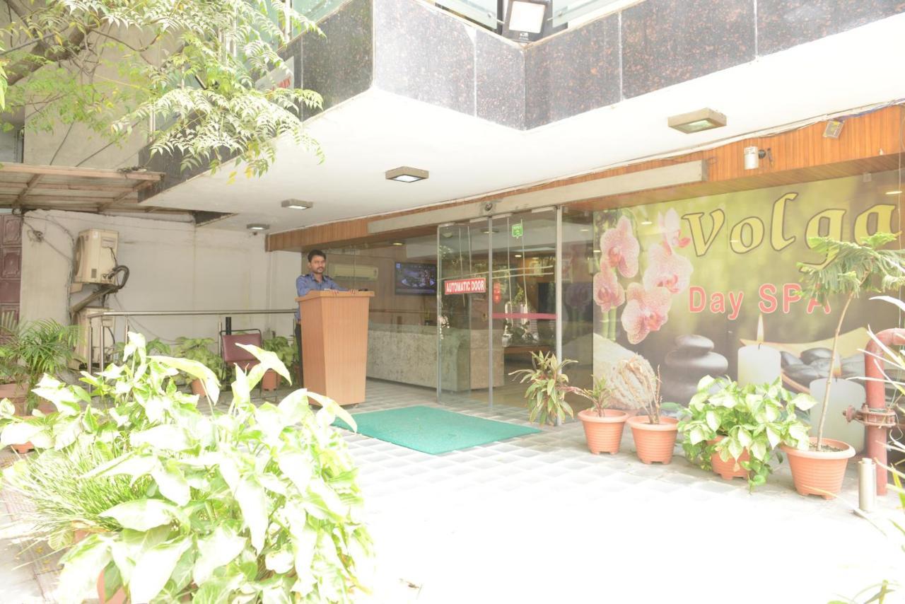 Hotel Balsons Continental Nuova Delhi Esterno foto